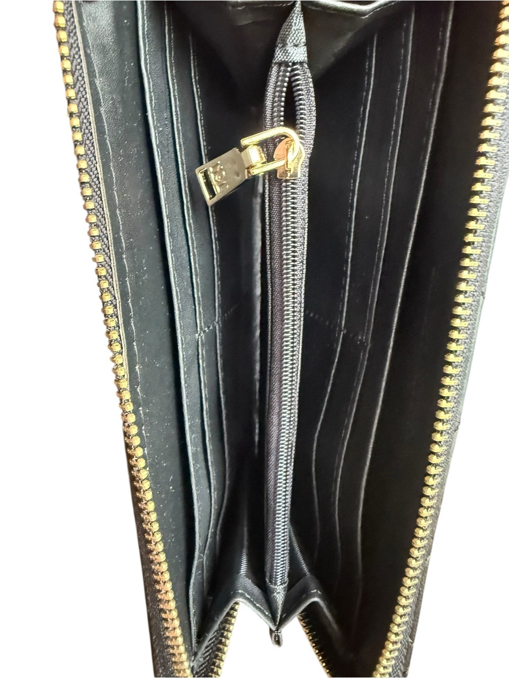 Badgley Mischka Diamond Quilted Tote Bag with a Front Lock Accent w/ Wallet - Picture 4 of 7